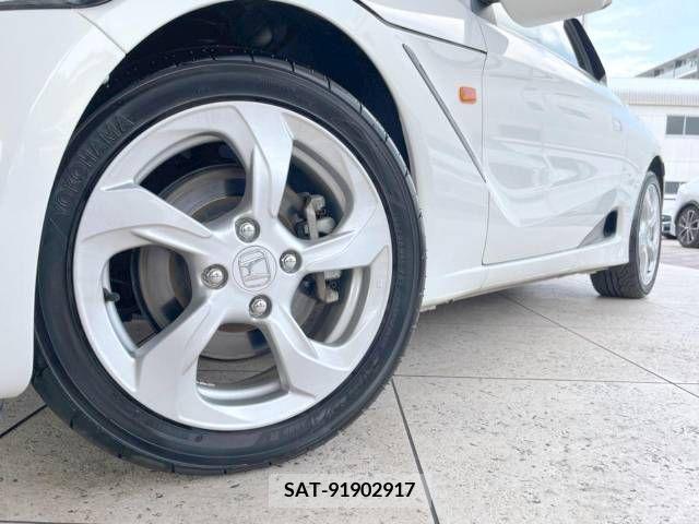 Honda S660 2016-08 335589-12
