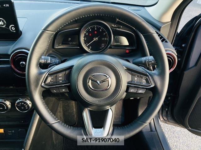 Mazda MAZDA2 2023-04 330850-10