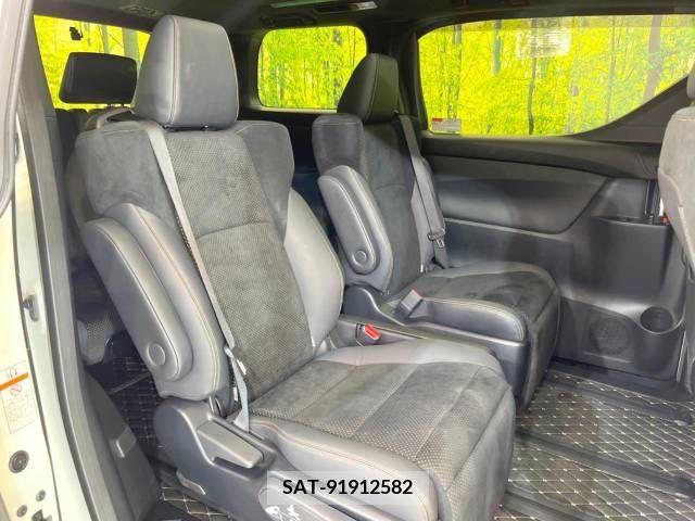 Toyota ALPHARD 2021-11 213709-8