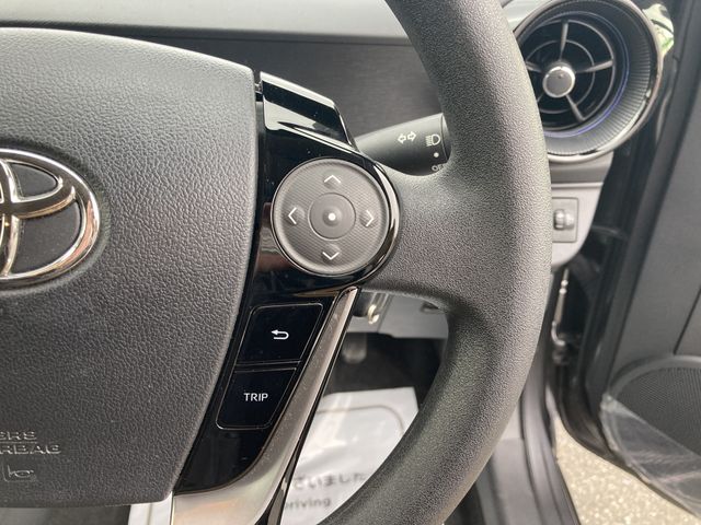 Toyota AQUA 2018-06 185321-12