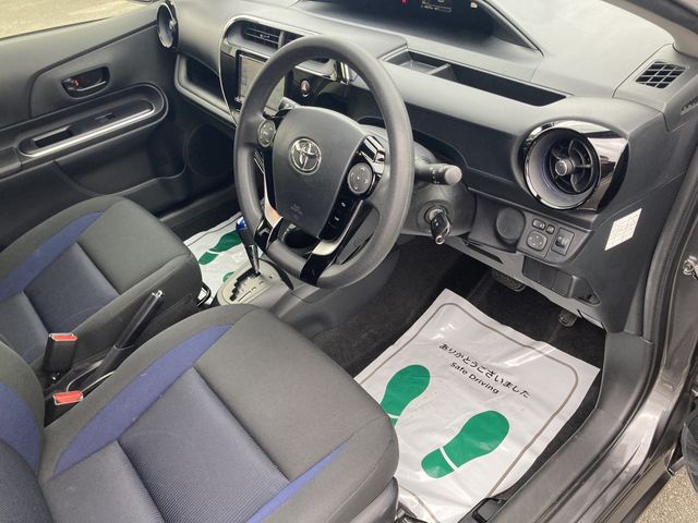Toyota AQUA 2018-06 185321-3