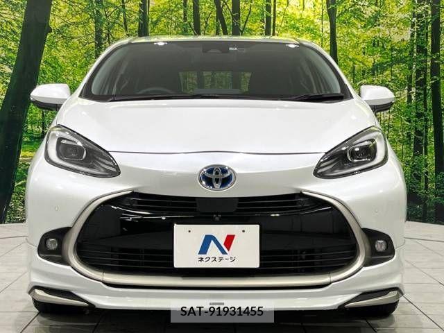 Toyota AQUA 2021-08 292183-14