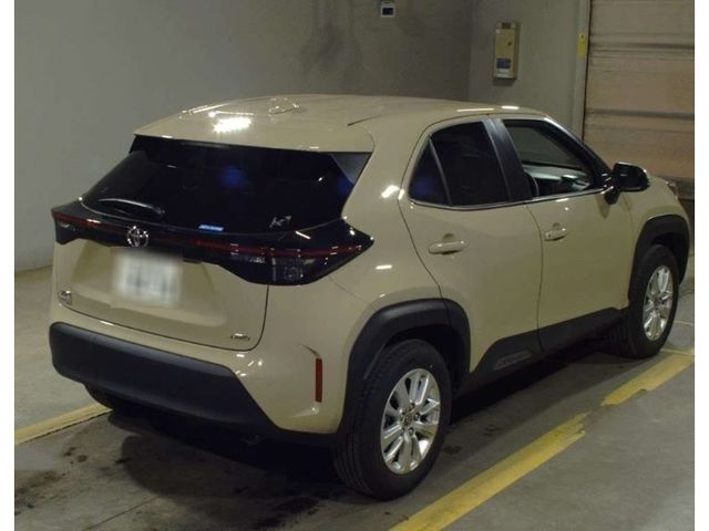 Toyota YARIS CROSS 2023-06 191284-3