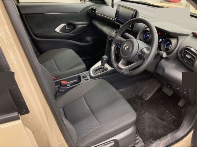 Toyota YARIS CROSS 2023-06 191284-1