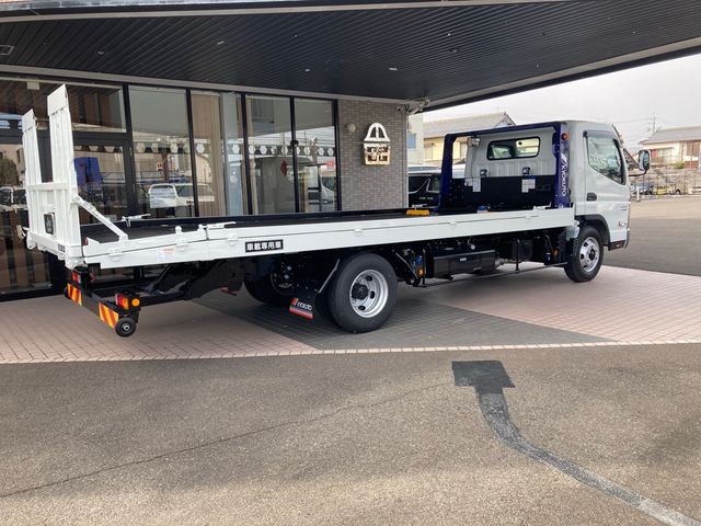 Mitsubishi CANTER 2023-01 192-5