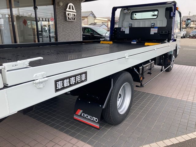 Mitsubishi CANTER 2023-01 192-6