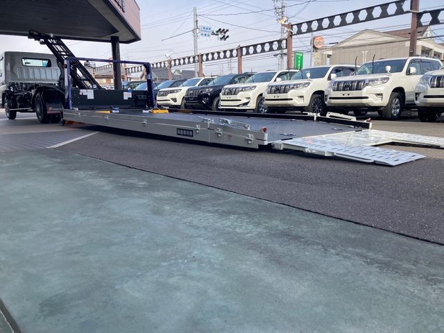 Mitsubishi CANTER 2023-01 192-12