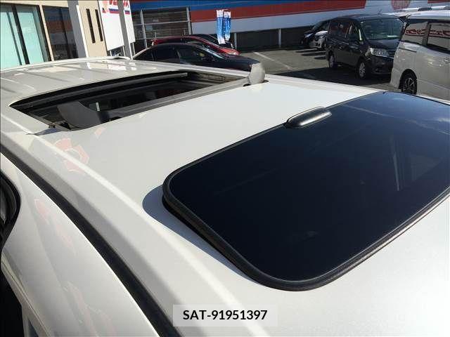 Toyota NOAH 2014-01 210584-3