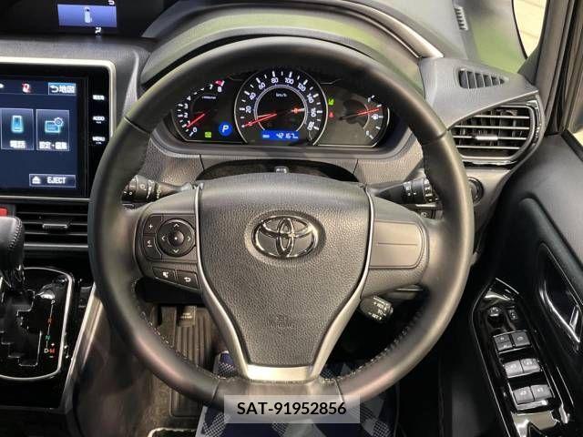 Toyota VOXY 2018-10 288951-12