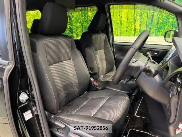 Toyota VOXY 2018-10 288951-8