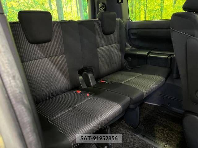 Toyota VOXY 2018-10 288951-10