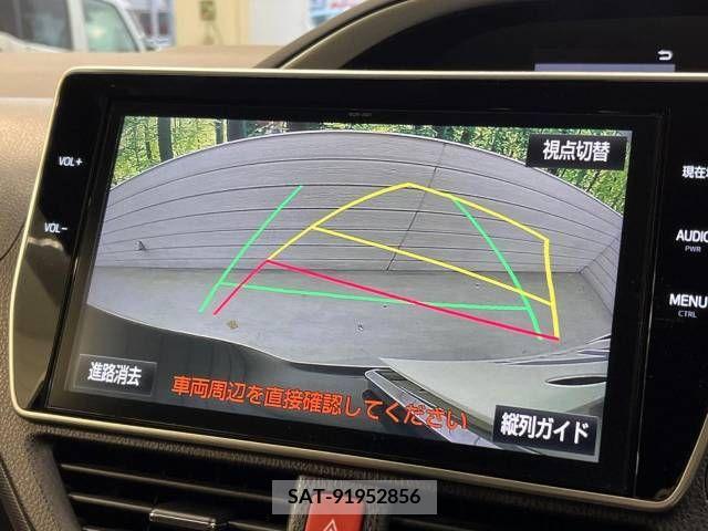Toyota VOXY 2018-10 288951-4