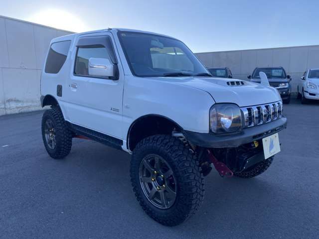 Suzuki JIMNY 2014-05 186127-9