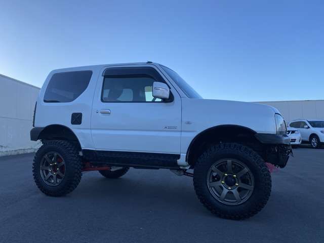Suzuki JIMNY 2014-05 186127-1