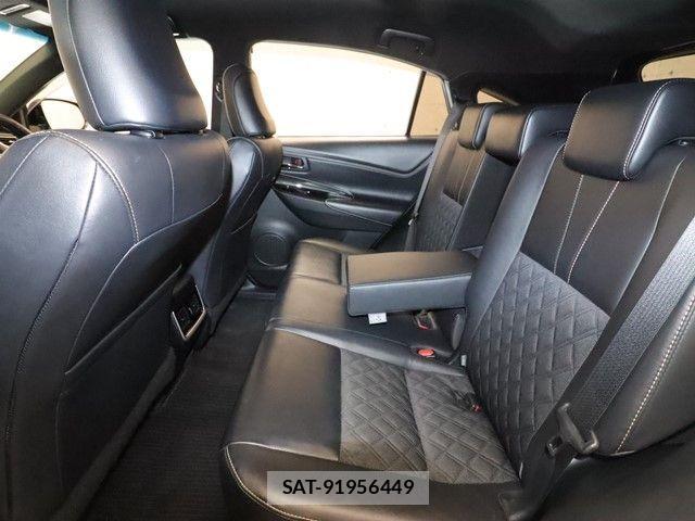 Toyota HARRIER 2017-06 446792-6