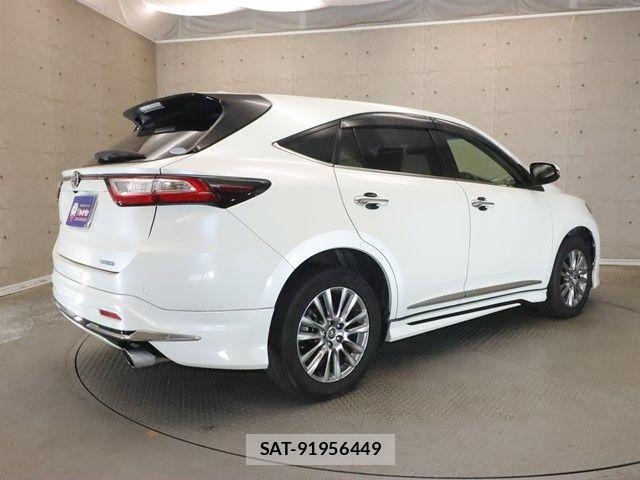 Toyota HARRIER 2017-06 446792-1