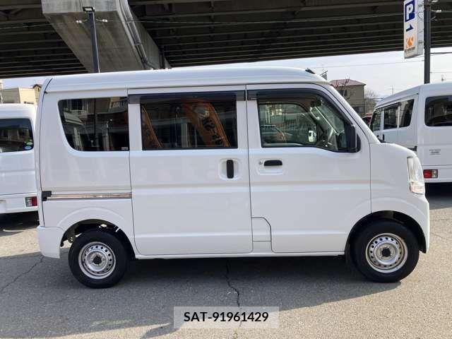 Suzuki EVERY 2018-05 211107-9