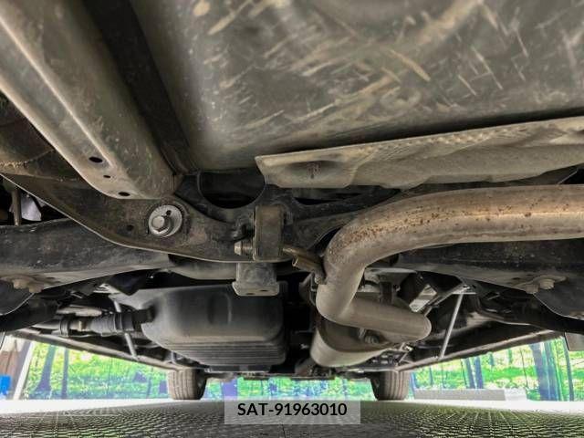 Toyota VELLFIRE 2020-05 223092-19