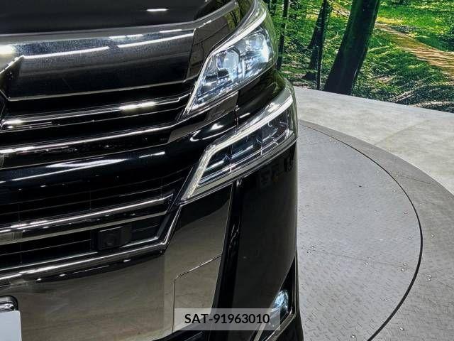 Toyota VELLFIRE 2020-05 223092-12