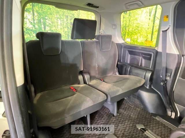 Toyota NOAH 2013-11 298086-10