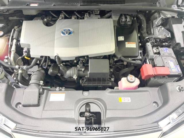 Toyota PRIUS 2019-02 220495-18