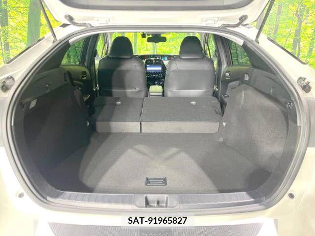 Toyota PRIUS 2019-02 220495-10