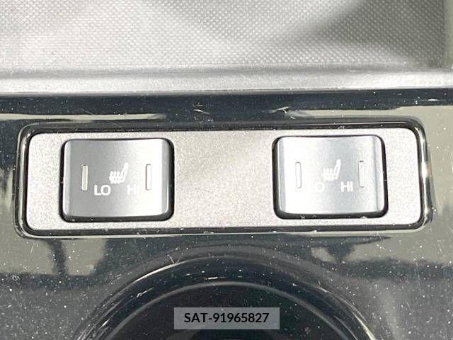 Toyota PRIUS 2019-02 220495-7