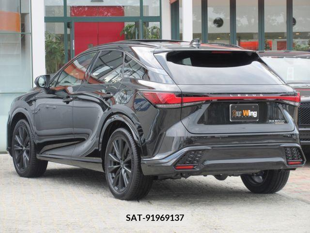 Lexus RX 2023-02 209769-10
