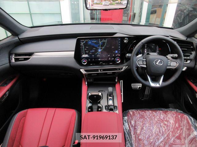 Lexus RX 2023-02 209769-1