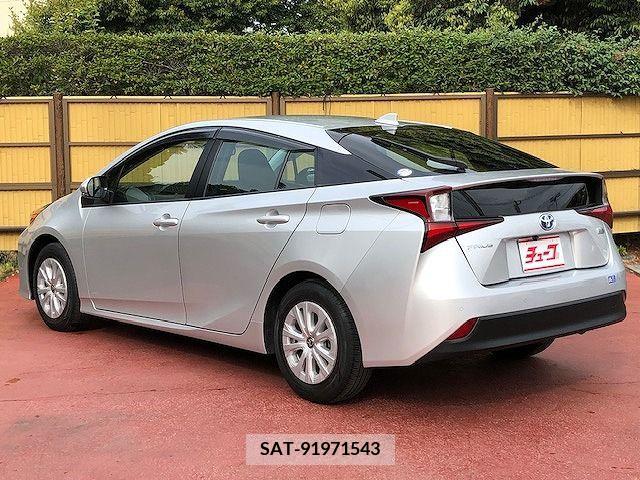 Toyota PRIUS 2021-03 349253-8