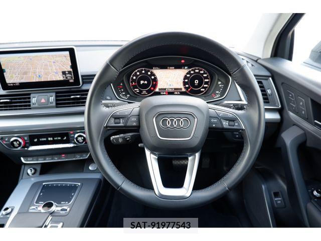 Audi Q5 2021-04 334704-14