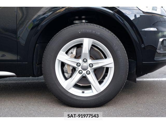 Audi Q5 2021-04 334704-9