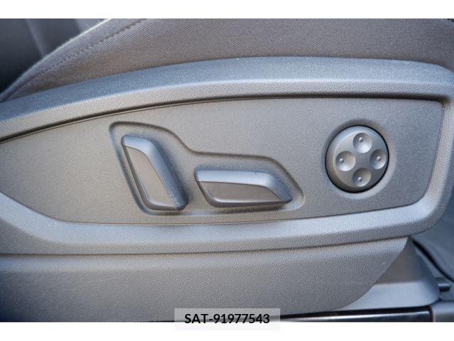 Audi Q5 2021-04 334704-26