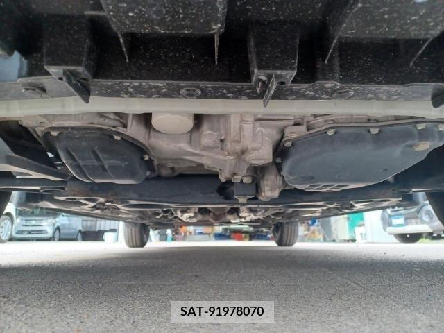 Nissan NOTE 2019-04 298119-11