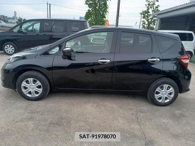 Nissan NOTE 2019-04 298119-4