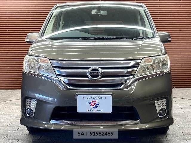 Nissan SERENA 2011-09 212649-11