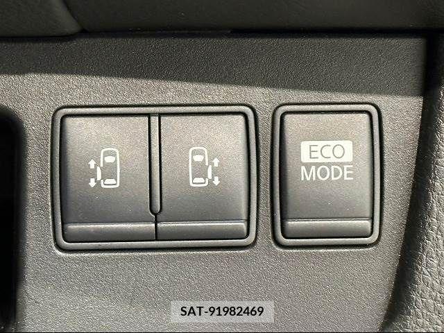 Nissan SERENA 2011-09 212649-7
