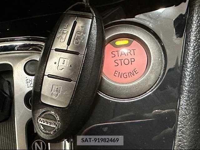 Nissan SERENA 2011-09 212649-4