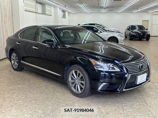 Lexus LS 2013-12 241306-2