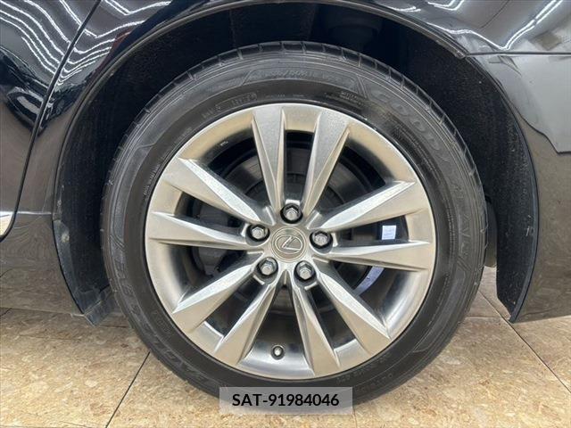 Lexus LS 2013-12 241306-16