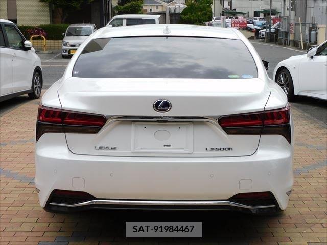 Lexus LS 2021-03 275481-5