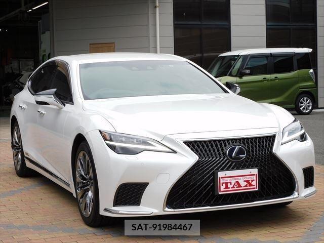 Lexus LS 2021-03 275481-1