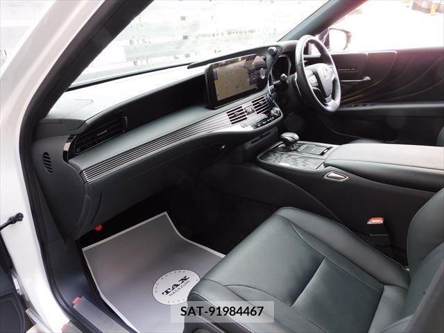 Lexus LS 2021-03 275481-16