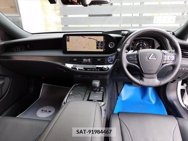 Lexus LS 2021-03 275481-13