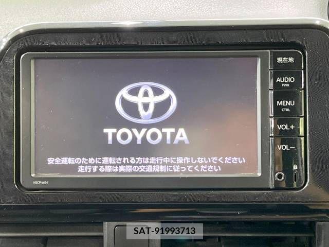 Toyota SIENTA 2016-03 381943-2