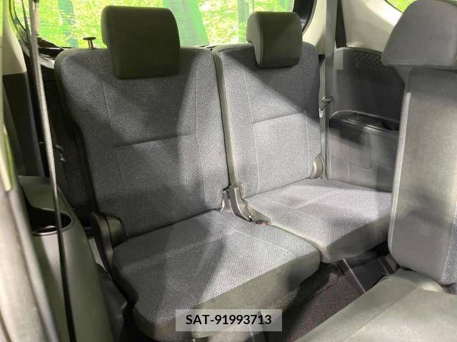 Toyota SIENTA 2016-03 381943-10