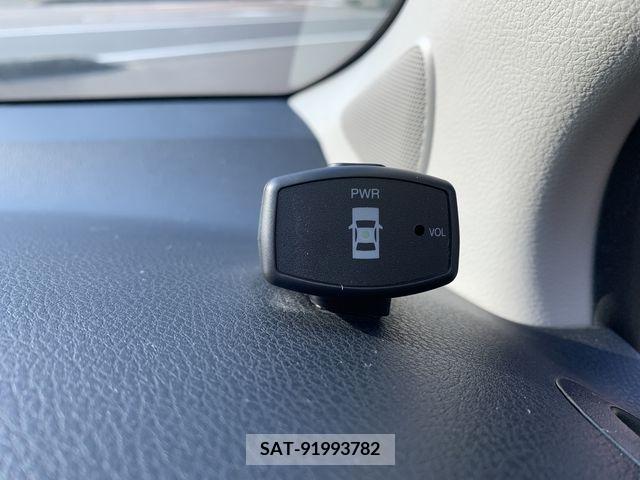 Toyota VITZ 2017-03 229787-6