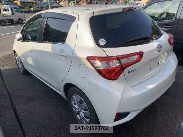 Toyota VITZ 2017-03 229787-1