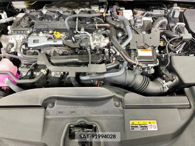 Toyota PRIUS 2023-02 282001-18