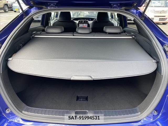 Toyota PRIUS 2016-08 366364-18
